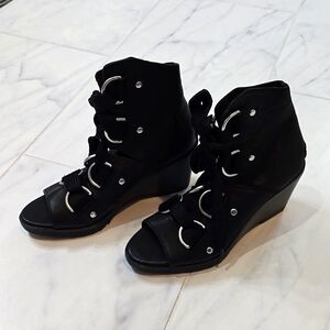 Sorel After Hours Lace Up Peep Boot NWOT